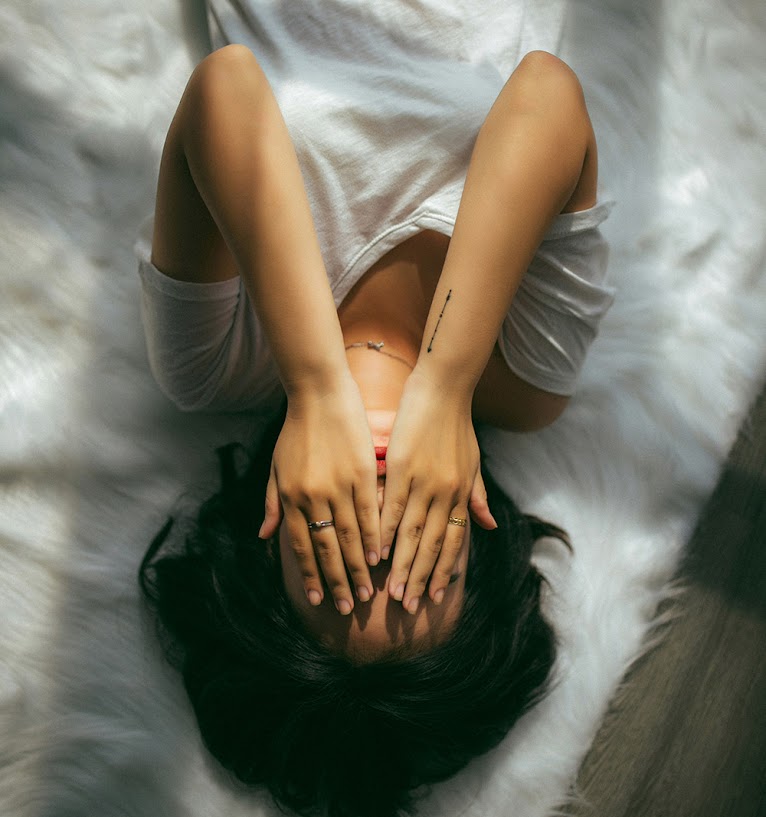 CÓMO TE AFECTA TENER UNA BAJA AUTOESTIMA